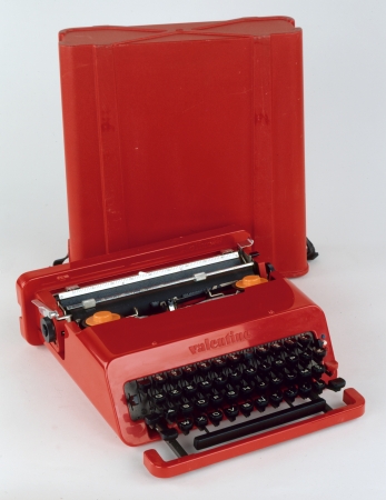 Machine à écrire d’Ettore Sottsass et Perry King (© Ettore Sottsass, © droits r