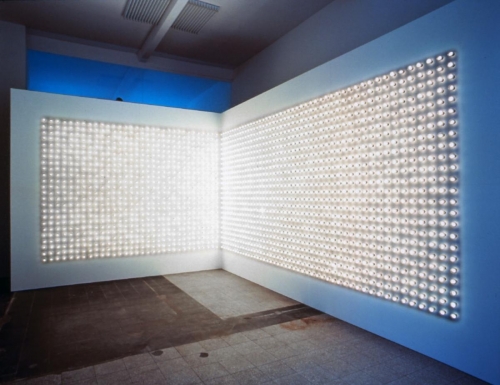 Light Corner/Light Wall, Carsten Höller, 2000
