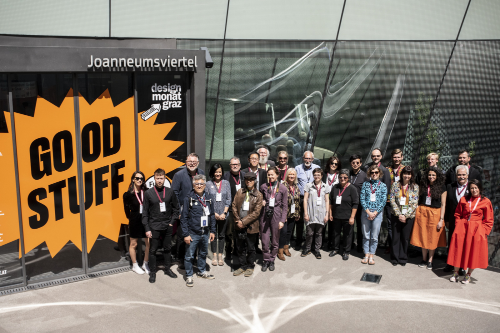 photo de groupe réunion ico-D au joanneumsviertel